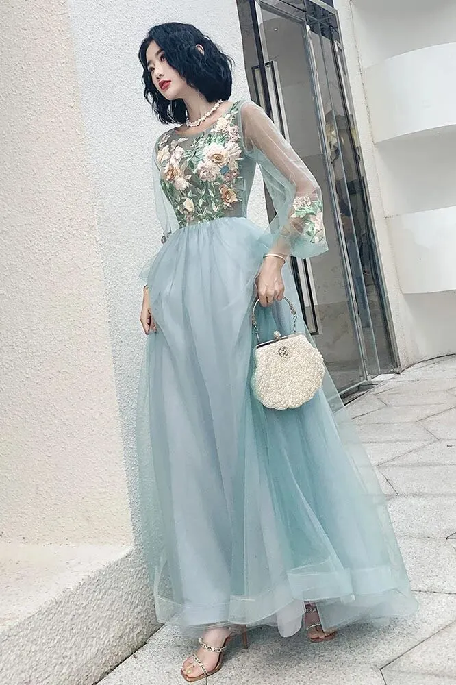 A Line Long Sleeves Round Neck Tulle Floral Appliques Prom Dresses PFP1622