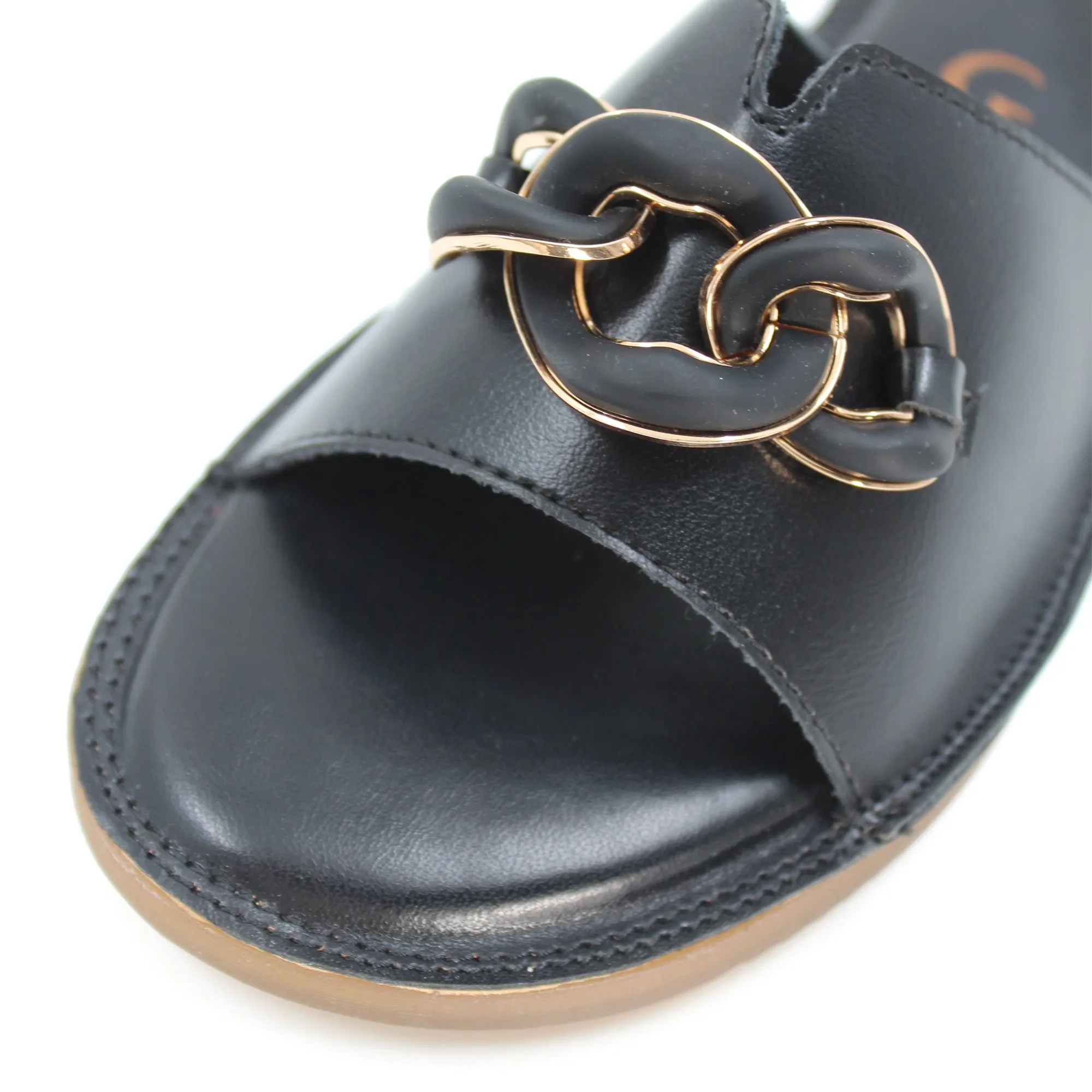 Golden Chain Detail Flats