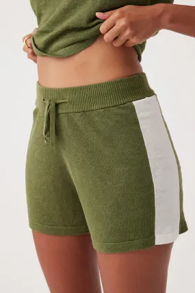Larri Short - Caper & Cream