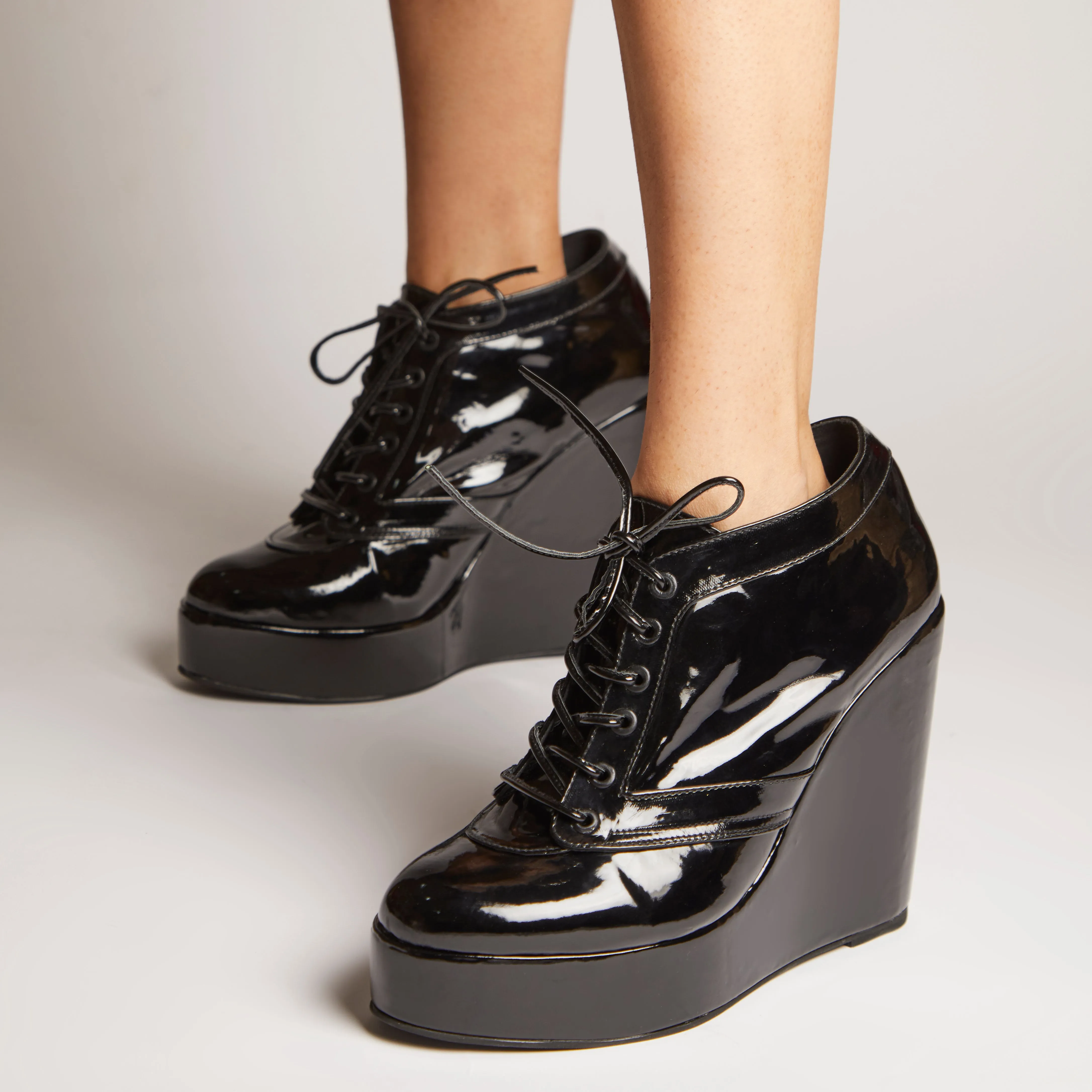 Sneaker Wedges (Black)
