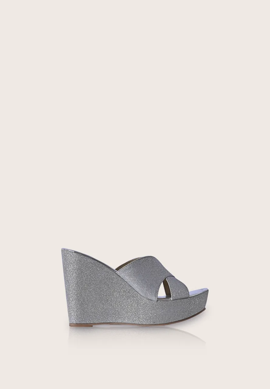 Zia, the wedges
